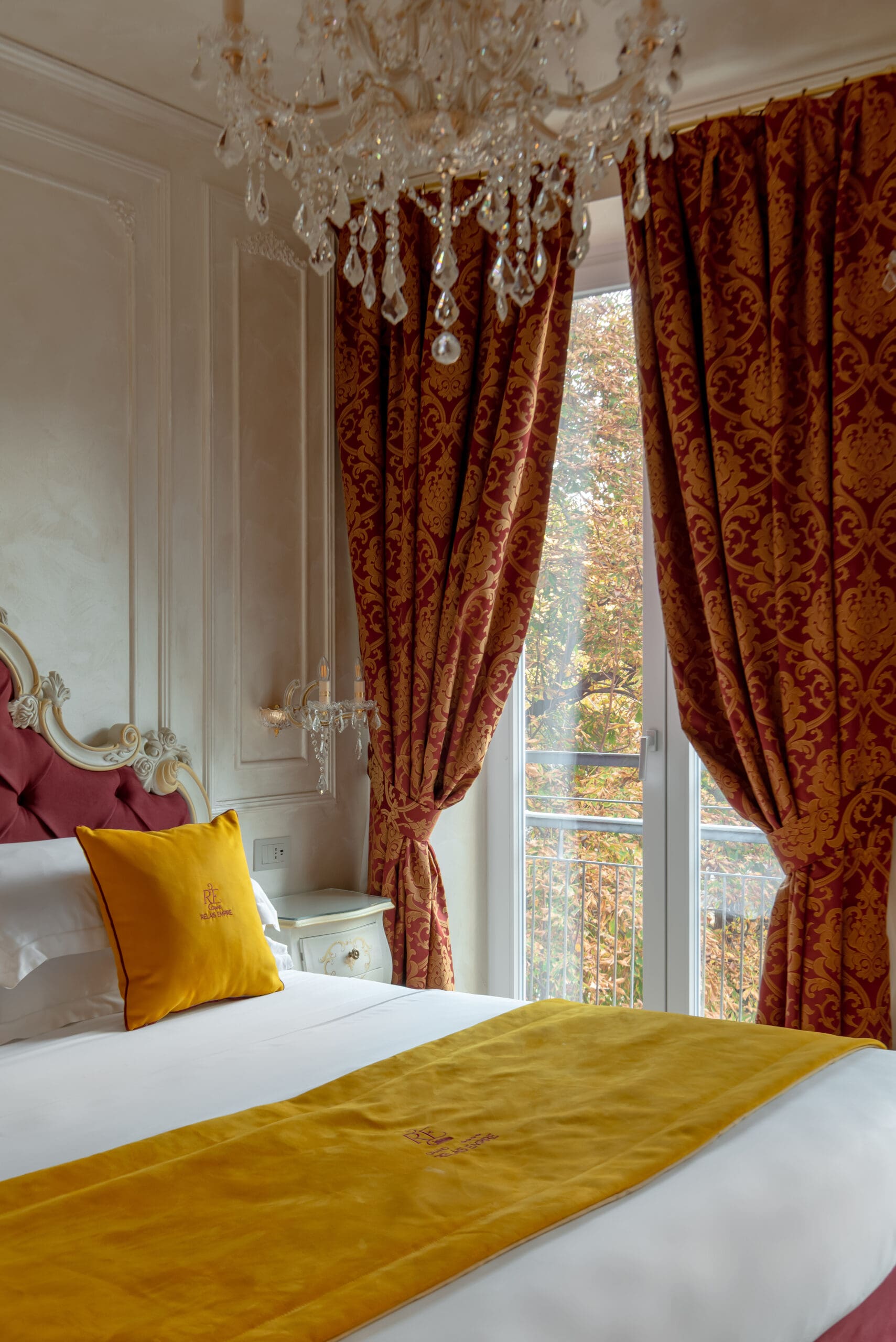 Dettaglio di una camera del Relais Empire